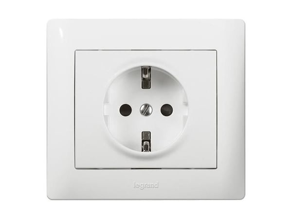 Legrand 771063, Tyyppi F, Valkoinen, Termoplastinen, Kiiltävä, IP20, IK02