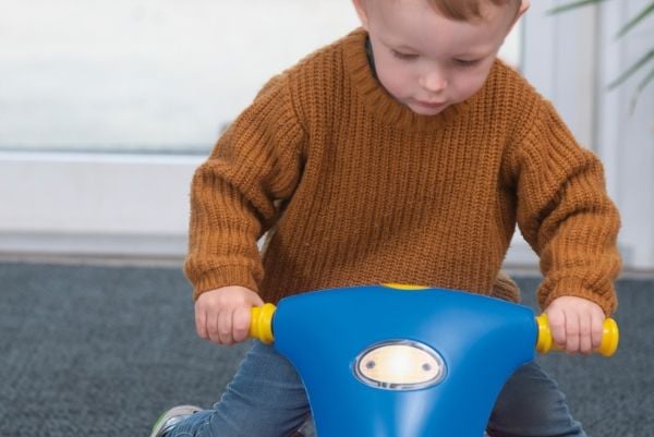 Dantoy Classic skootteri kumipyörillä, L.60 cm