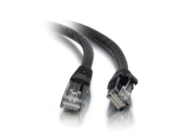 C2G Cat5e Booted Unshielded (UTP) Network Patch Cable - Patch-kabel - RJ-45 (hane) till RJ-45 (hane) - 5 m - UTP - CAT 5e - formpressad, hakfri, tv...