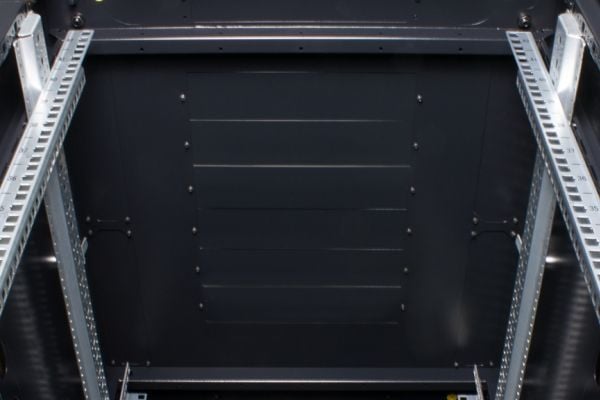 Rockstable RS19-8832, Frittstående hylle, 32U, 800 kg, Nøkkellås, Rack skinner, Justerbare bein