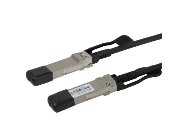 DELTACO - 40GBase-CU direkte tilkoblingskabel - QSFP+ til QSFP+ - 3 m - toakset - passiv - svart