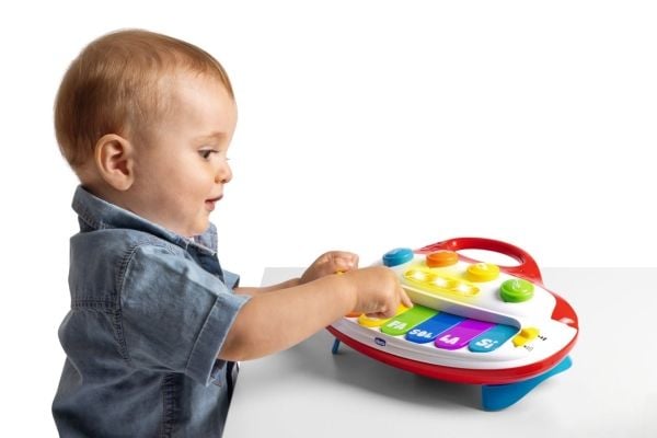 Chicco 00012242000000, Musikalsk leke, Tønne, Gitar, Piano, Trompet, Fiolin, 1 år, AA, 800 g, Blå, Grønn, Oransje, Lilla, Rød, Hvit, Gult