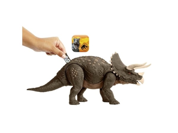 Jurassic World HABITAT DEFENDER TRICERATOPS, 4 år, Brun, Plast