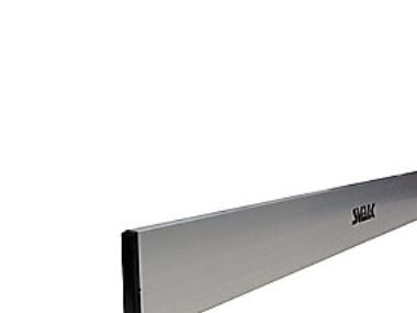 Svalk alu retteskinne 3,0m - m/2 libeller & håndtag, forstærket med midtribbe, 18x100mm