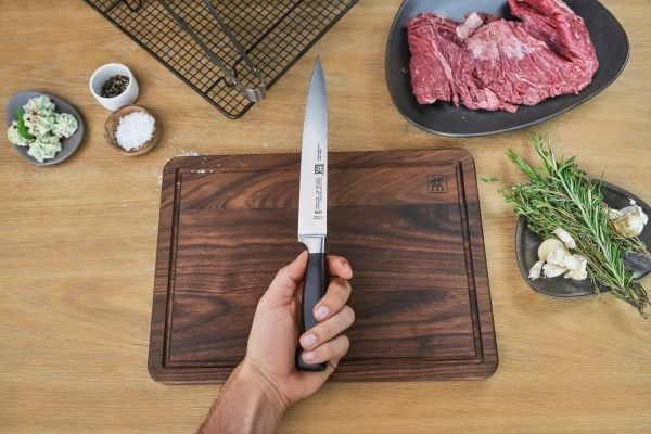 ZWILLING Four Star - Leikkuuveitsi - 20 cm - musta kahva