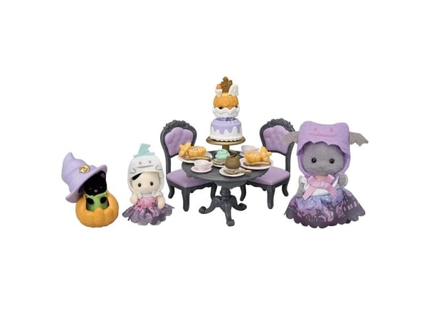 Sylvanian Families Halloween Surprise Party Set