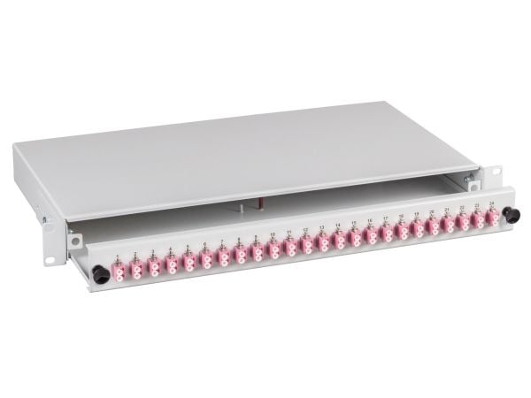 Skjøteboks LC 50/125µ a.OM4, 24 pigtails offset/12 koblinger (BA71901.24OM4)