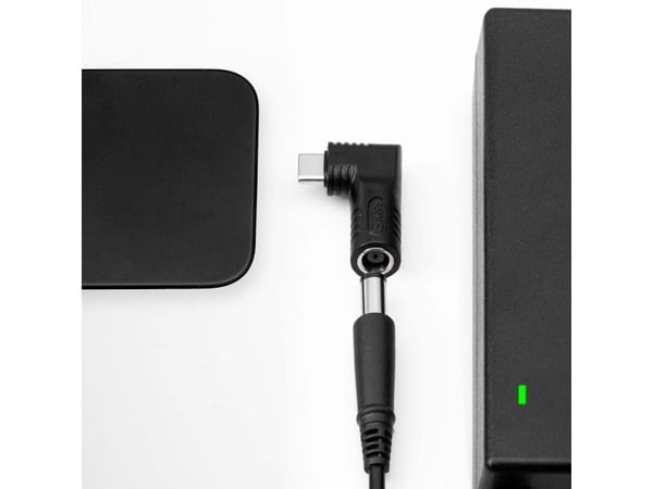 Akyga AK-ND-D08, USB type C, 5.5 x 1.7 mm, musta