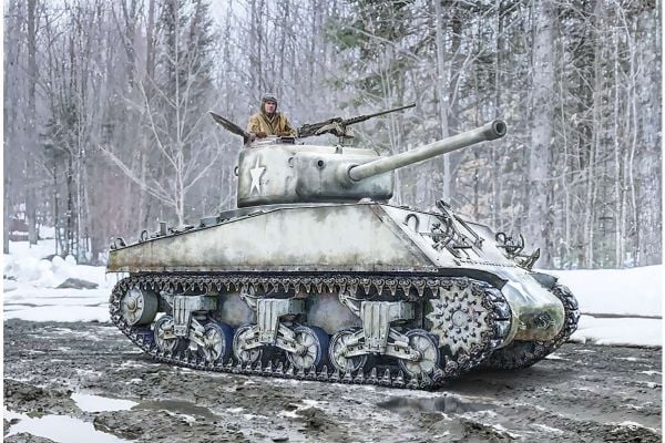 1:35 Sherman M4A3 Wet 1:35 Sherman M4A3 Wet