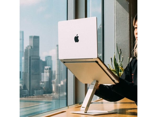 Native Union HOME-STAND-BLK, Ställ förl bärbar dator och surfplatta, Svart, Gjuten aluminium, Silikon, 43,2 cm (17"), 5 kg, MacBook Air (13-inch, E...