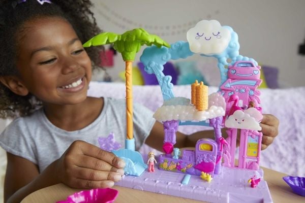 Mattel Polly Pocket-figur: Brennende bilvaskesett HHJ05