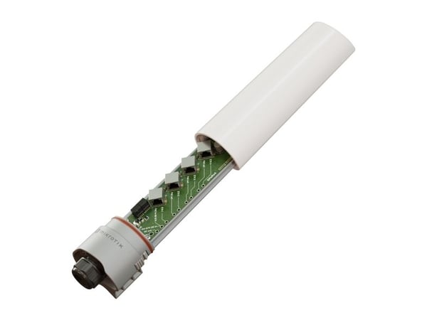 MikroTik GPeRx4 - Nettverksutvider - 1GbE - 1000Base-T, 100Base-TX, 10Base-T - 4 porter