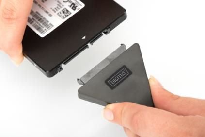 DIGITUS DA-70327 - Lagringskontroller - 2,5" - SATA 6Gb/s - USB 3.1 (Gen 2) - svart