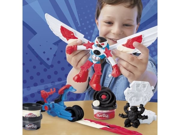 Play-Doh Captain America Moto-Slicer