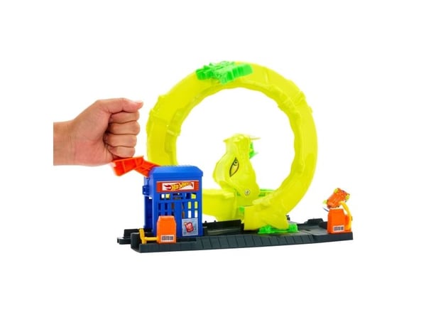 Hot Wheels City Snake Strike Attack