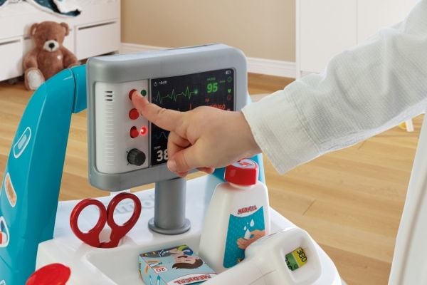 Smoby SMOBY Elektronisk medisinsk vogn med 16 tilbehør