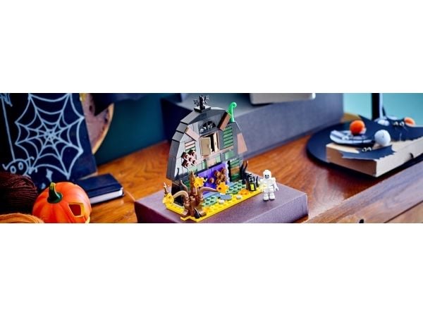 LEGO Iconic - Halloweenin lato