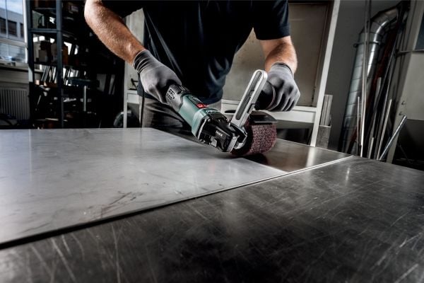 Metabo SE 17-200 RT, Rettsliper, Sort, Grønn, Rød, Børsteløs, Overoppheting, 3000 RPM, 800 RPM