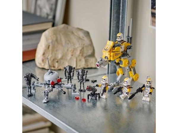 LEGO Star Wars 75431 327th Star Corps Clone Troopers™ Battle