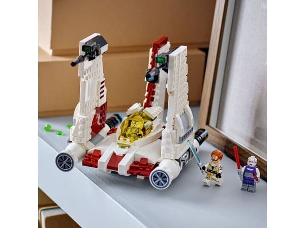 LEGO Star Wars 75432 V-19 Torrent Starfighter