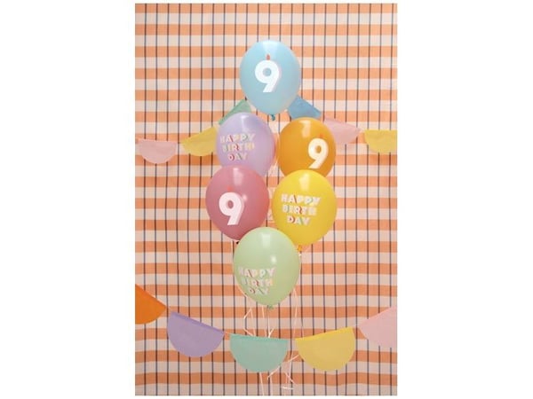 Ilmapallokimppu Hyvää syntymäpäivää, 9 vuotta