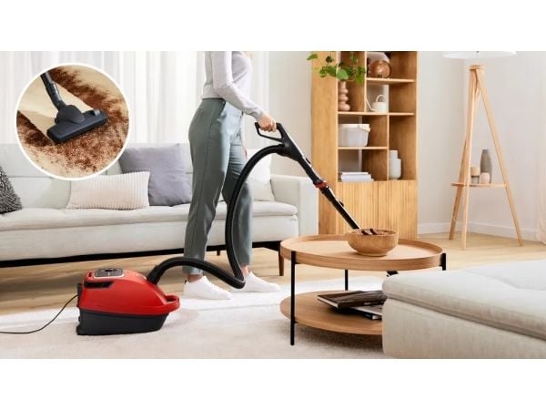Bosch Serie 6 BGL6PET3, 700 W, Tørr, Støv pose, 4 l, HEPA, Filtrering