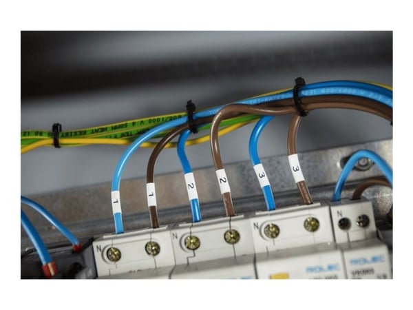 Brother HSe-221E - Svart på hvitt - Rull (0,9 cm x 1,5 m) 1 kassett(er) hengeboks - varmekrympetape - for P-Touch PT-D800W, PT-E550WVP