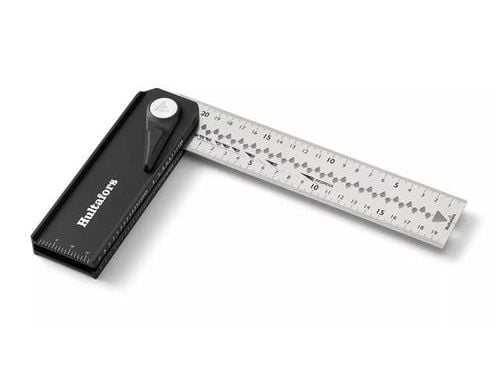 HULTAFORS Quattro viistekulma. Terää voidaan kääntää kiinteillä asennoilla 45°, 90°, 135° (180°, 225° ja 270°).