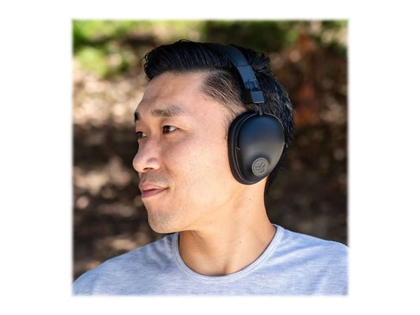 JLab Studio Pro - Hodetelefoner med mikrofon - full størrelse - Bluetooth - trådløs, kablet - aktiv støydemping - 3,5 mm jakk - svart