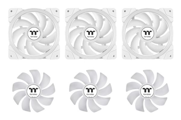 Thermaltake MAGFloe 360 Ultra ARGB, Alt-i-ett væskekjøler, 12 cm, 500 RPM, 2000 RPM, Hvit