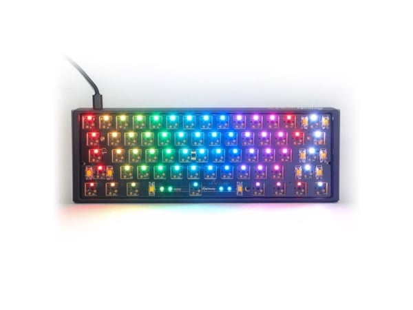 Ducky One 3 Hot-Swap Barebone Mini, 60%, Koblet med ledninger (ikke trådløs), USB, Mekanisk nøkkelbryter, RGB LED, Sort