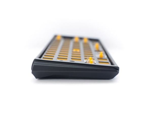 Ducky One 3 Hot-Swap Barebone Mini, 60%, Koblet med ledninger (ikke trådløs), USB, Mekanisk nøkkelbryter, RGB LED, Sort