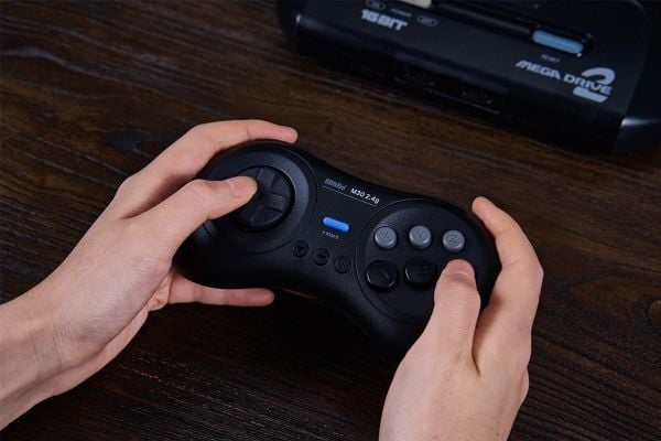 8Bitdo M30 2.4G, Gamepad, Sega Genesis, Retningsknapper, Menyknapp, Valg-knapp, Startknapp, Digitalt, Trådløs, Micro-USB