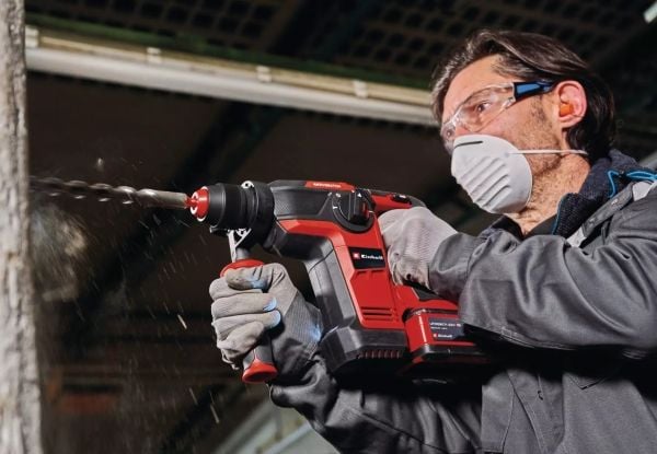 Einhell TP-HD 18/28 Li BL+4, Sort, Rød, Børsteløs motor, 2,8 cm, 1200 rpm, 3 J, 5500 IPM