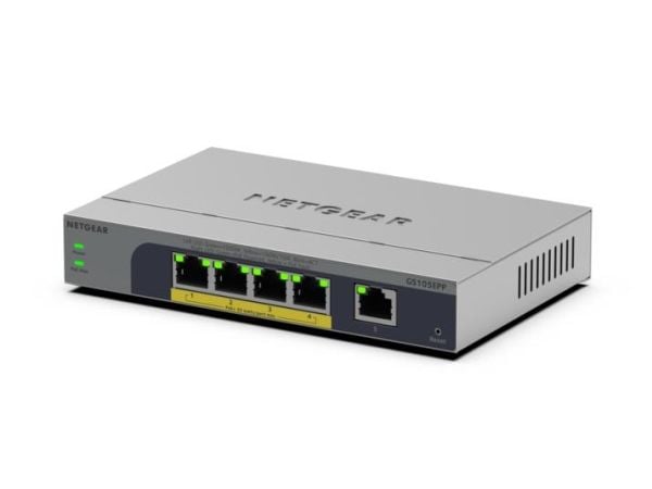 NETGEAR Easy Smart GS105EPP - Switch - høy-effekt - L3 - smart - 1 x 10/100/1000 + 4 x 10/100/1000 (PoE+) - stasjonær, veggmonterbar - PoE+ (120 W)