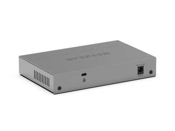 NETGEAR GS105PP - Switch - ikke-styrt - 1 x 10/100/1000 + 4 x 10/100/1000 (PoE+) - stasjonær, veggmonterbar - PoE+ (83 W)