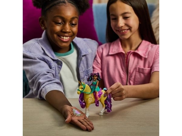 Unicorn Academy Doll Ava & Plant Magic Leaf