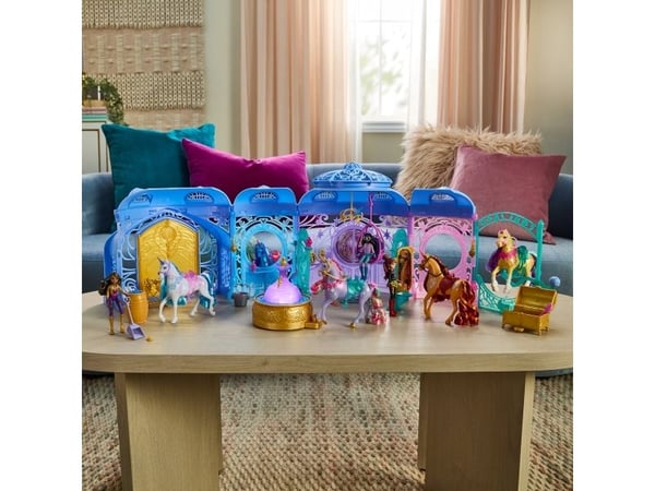 Unicorn Academy Stable Playset w/ Wildstar
