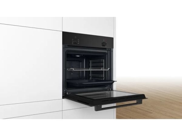 Bosch Serie | 2 HBF010BA1 - Ovn - innebygd - fordypning - bredde: 56 cm - dybde: 55 cm - høyde: 57.5 cm - Klasse A - svart