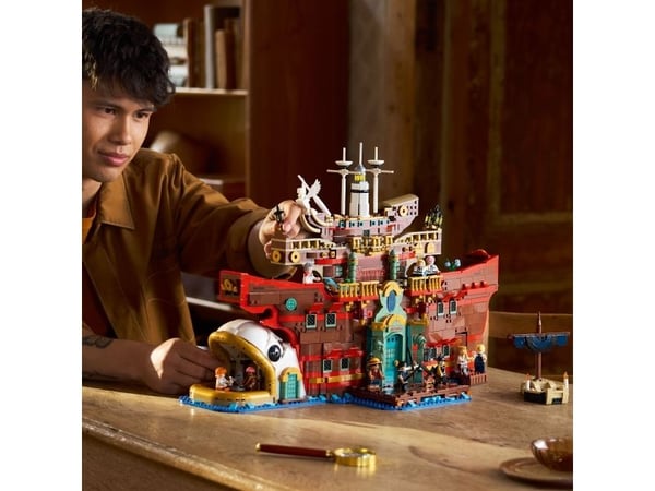 LEGO ONE PIECE 75640 The Baratie Floating Restaurant