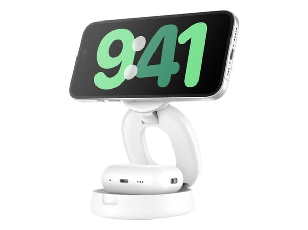 Belkin BoostCharge - Trådløst ladestativ - 2-i-1, Qi2, magnetisk, sammenleggbar + AC-strømadapter - 15 watt - hvit
