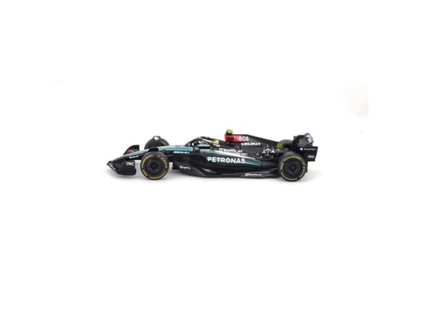 BBU 1:43 Mercedes-AMG Petronas F1 W15 38209_44