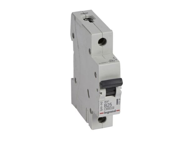 Legrand RX3, Pienoiskatkaisija, Tyyppi B, IP20, 210 - 250 V