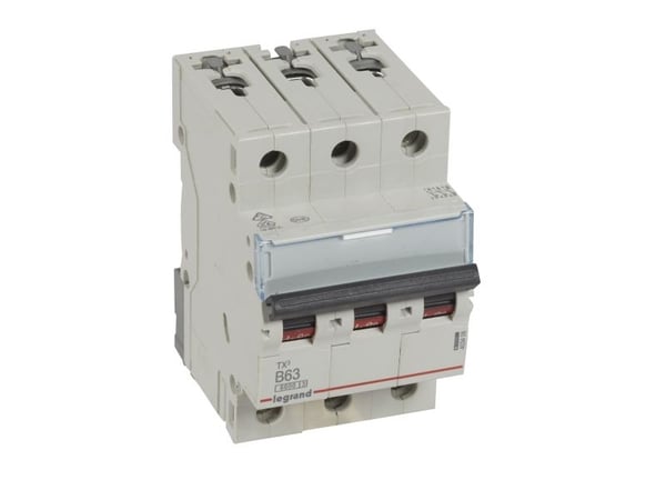 Legrand TX3, Pienoiskatkaisija, Tyyppi B, IP20, 240 - 415 V