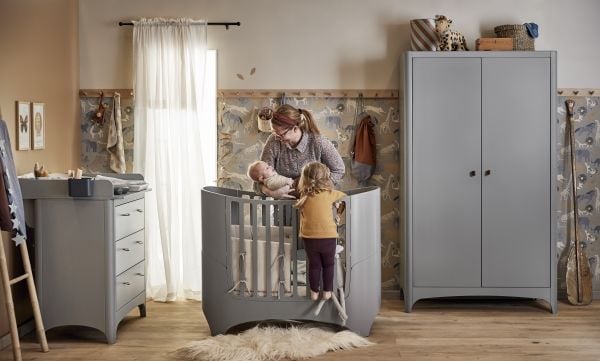 Leander Classic™ garderobskåp – grå