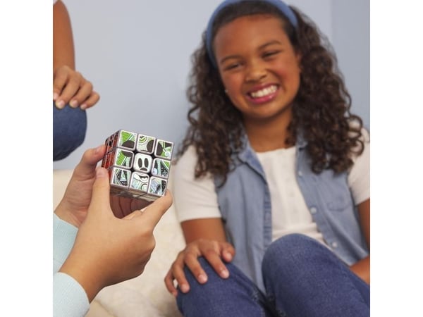 6068390, 8 År