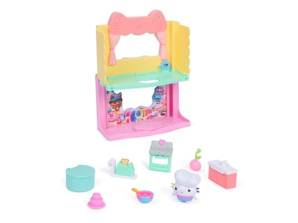 Gabby's Movie Portal Rooms - Kitchen