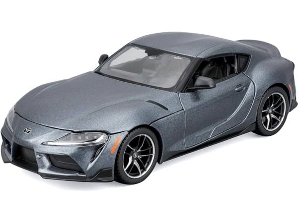 Maisto 32917-GY, Urheiluauton pienoismalli, Esikoottu, 1:24, Toyota Supra GR, Ei sukupuolirajoitusta, Harmaa