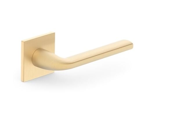 Metal-Bud Handle Door Bella Q Slim Gold