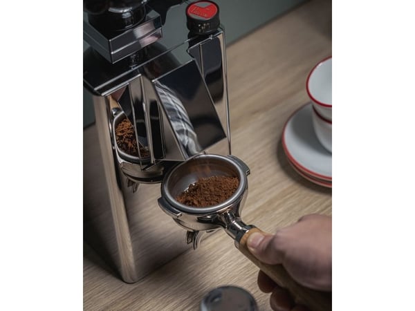 la Pavoni LPGKBS02EU, Kantkvern, 150 g, Flat skarring, Stål, 1350 RPM, Kromfarget